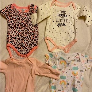 Baby onesies 0-3 months
